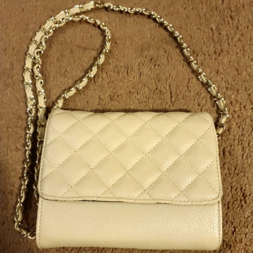 Forever 21 faux leather purse